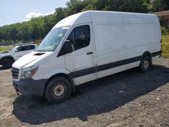  Salvage Mercedes-Benz Sprinter