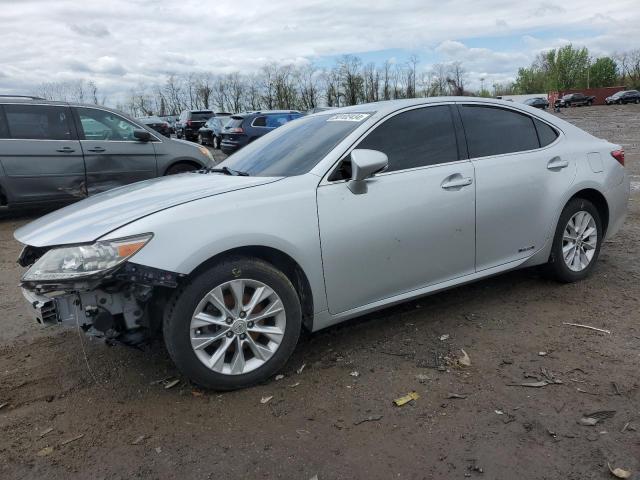  Salvage Lexus Es