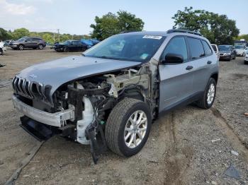  Salvage Jeep Grand Cherokee