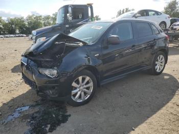  Salvage Mitsubishi Outlander