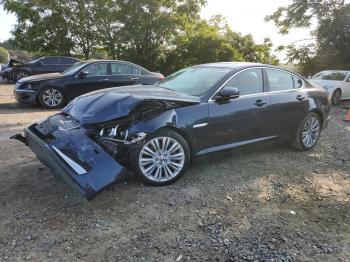  Salvage Jaguar XF