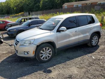  Salvage Volkswagen Tiguan