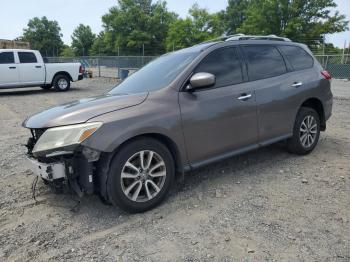  Salvage Nissan Pathfinder