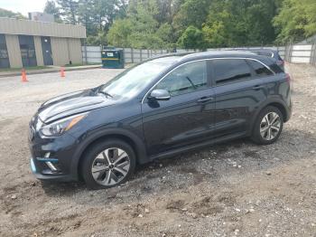  Salvage Kia Niro