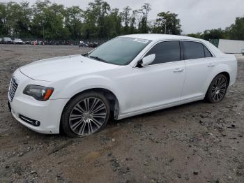  Salvage Chrysler 300