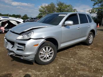  Salvage Porsche Cayenne