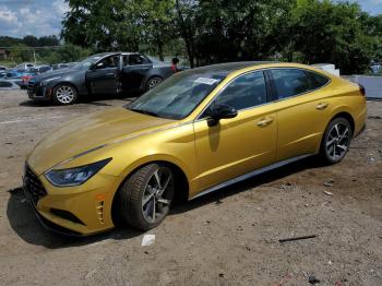  Salvage Hyundai SONATA