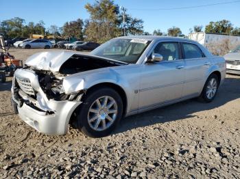  Salvage Chrysler 300