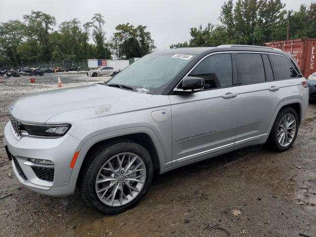  Salvage Jeep Grand Cherokee