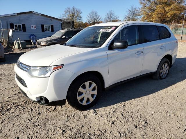  Salvage Mitsubishi Outlander