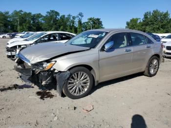  Salvage Chrysler 200