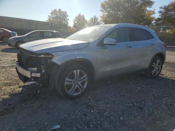  Salvage Mercedes-Benz GLA