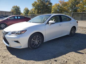  Salvage Lexus Es