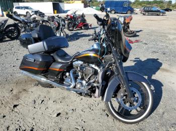  Salvage Harley-Davidson Fl