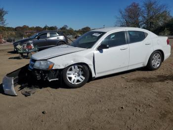  Salvage Dodge Avenger