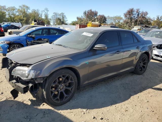  Salvage Chrysler 300