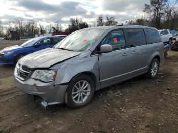  Salvage Dodge Caravan