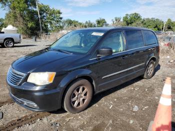  Salvage Chrysler Minivan