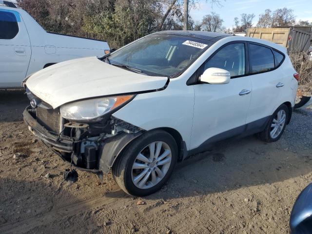  Salvage Hyundai TUCSON