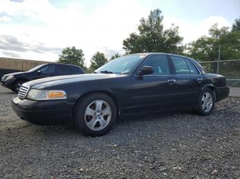  Salvage Ford Crown Vic