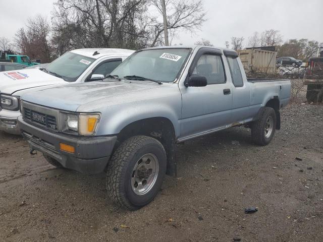  Salvage Toyota Pickup