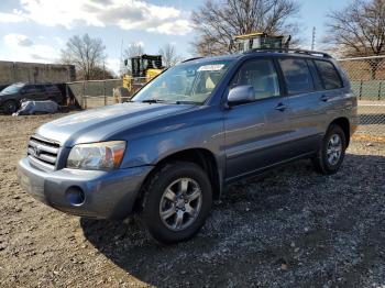  Salvage Toyota Highlander