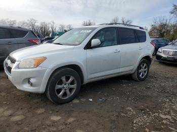  Salvage Toyota RAV4