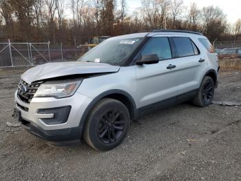  Salvage Ford Explorer