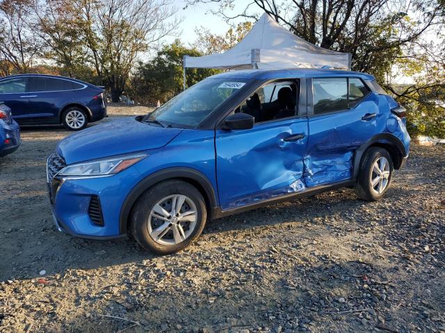  Salvage Nissan Kicks