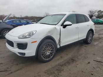  Salvage Porsche Cayenne