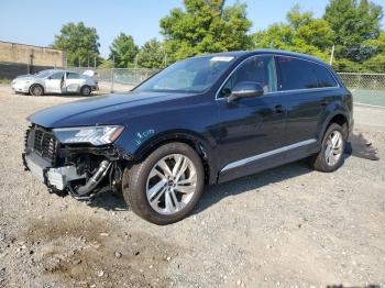  Salvage Audi Q7