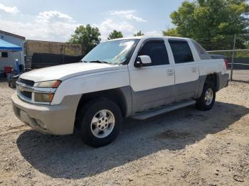  Salvage Chevrolet Avalanche