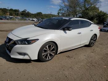  Salvage Nissan Maxima