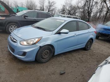  Salvage Hyundai ACCENT