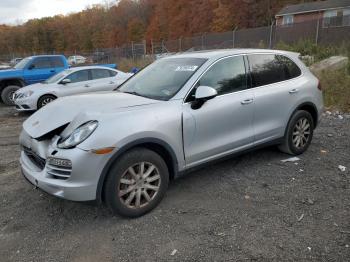  Salvage Porsche Cayenne