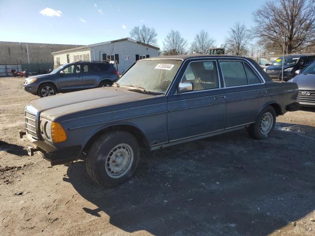  Salvage Mercedes-Benz 300-Class