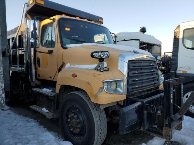  Salvage Freightliner 114sd