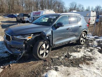  Salvage Volvo XC40