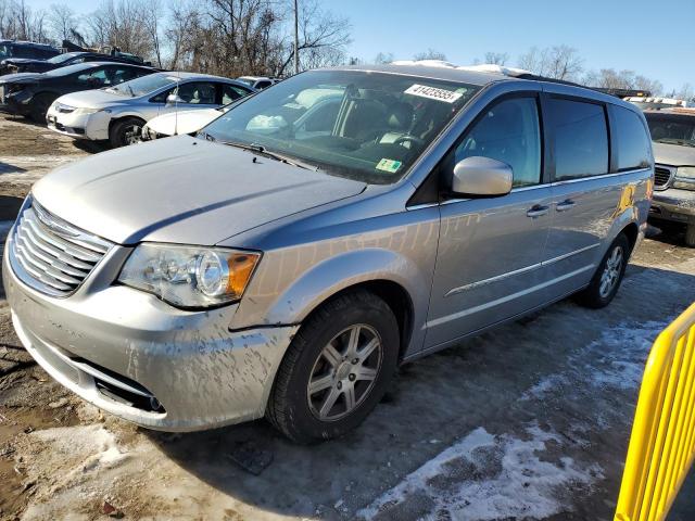  Salvage Chrysler Minivan