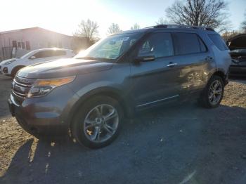  Salvage Ford Explorer