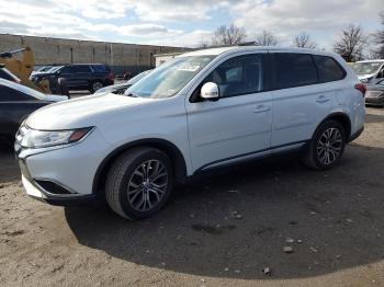  Salvage Mitsubishi Outlander