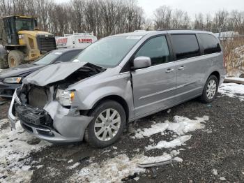  Salvage Chrysler Minivan