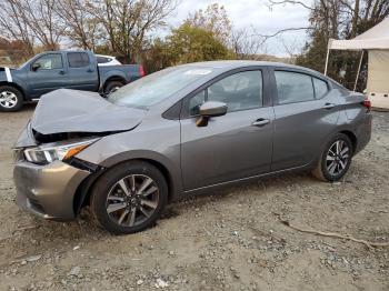  Salvage Nissan Versa