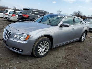  Salvage Chrysler 300