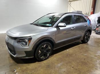  Salvage Kia Niro