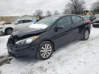  Salvage Kia Forte