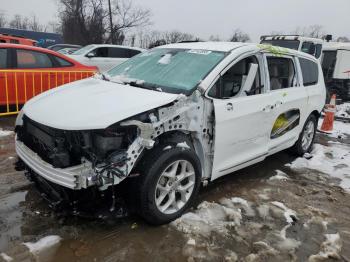  Salvage Chrysler Pacifica