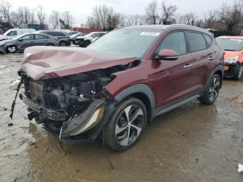  Salvage Hyundai TUCSON