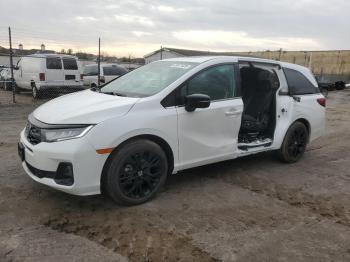  Salvage Honda Odyssey