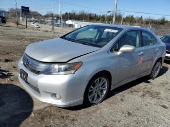  Salvage Lexus Hs